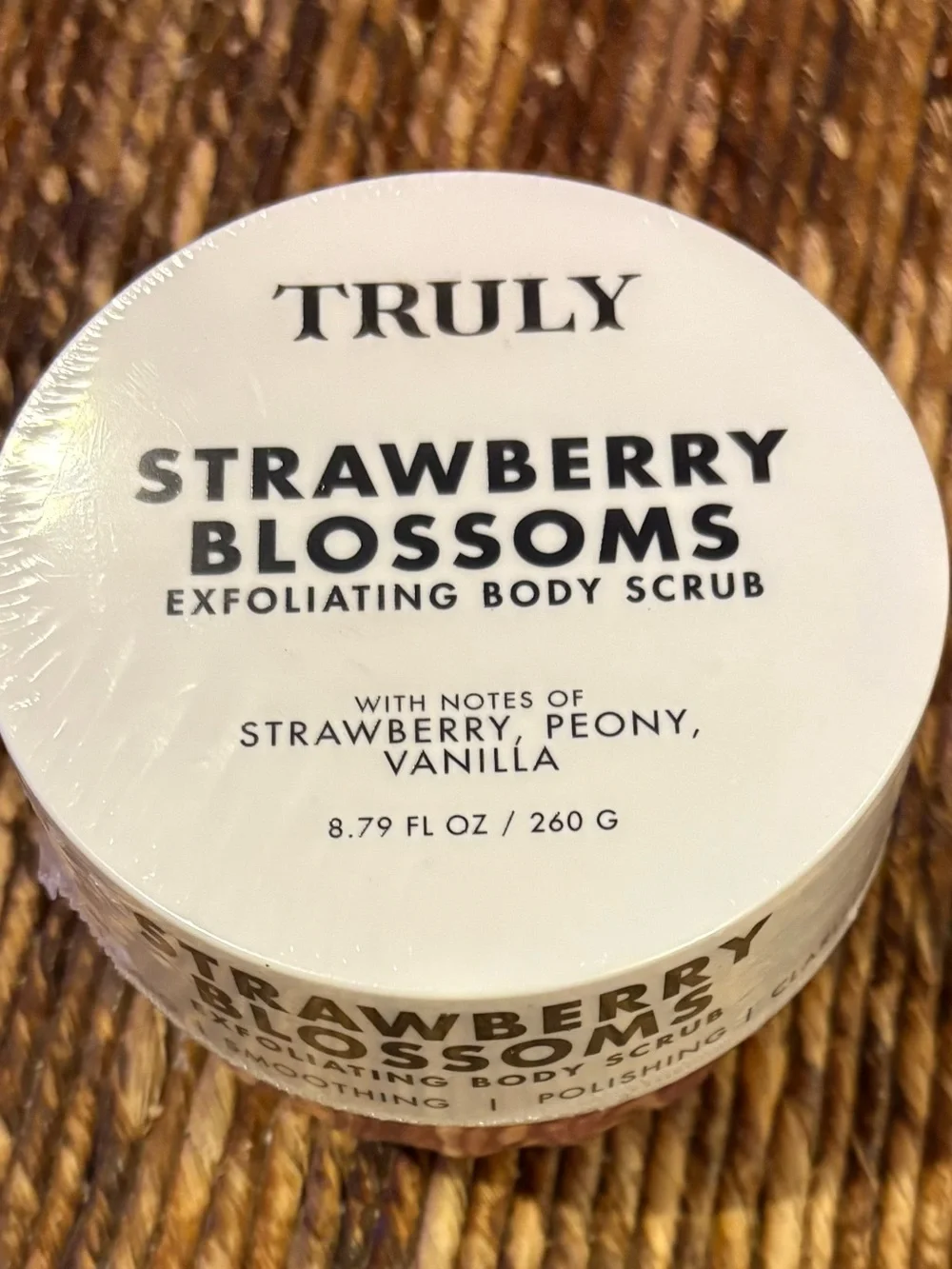 TRULY Strawberry Blossoms Exfoliating Body Scrub - NEW